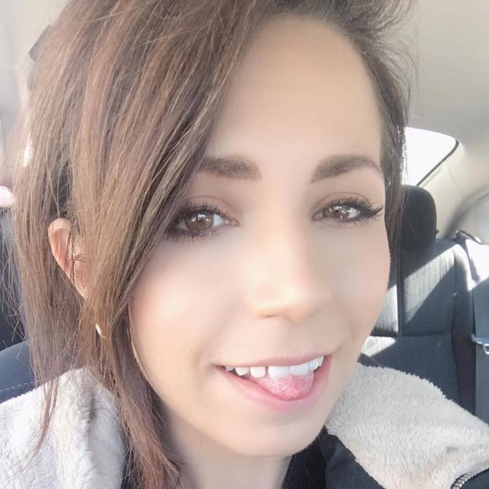 Meet your Posher, Samantha